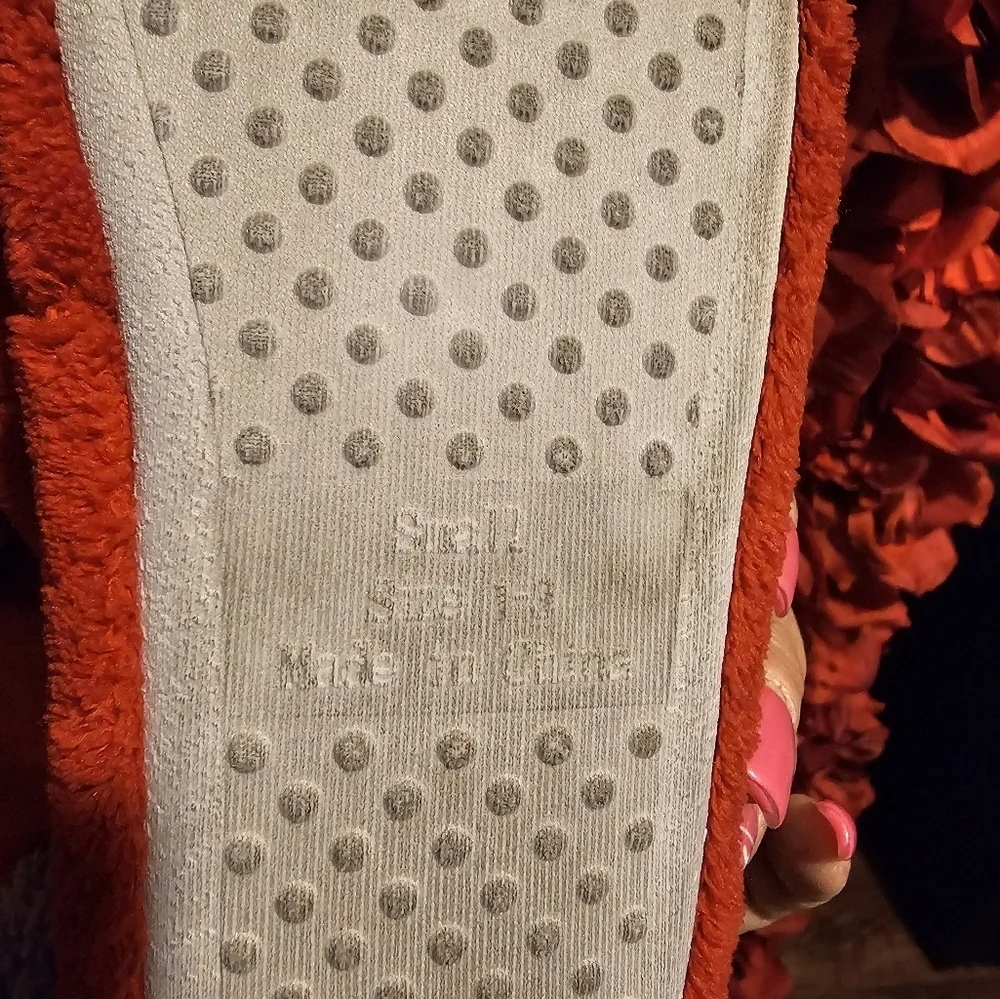 American Girl Cozy Red and White Coco Slippers Size 1-3